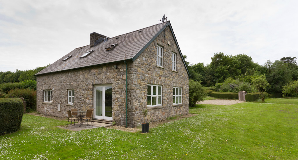 Gardeners-Cottage-01.jpg